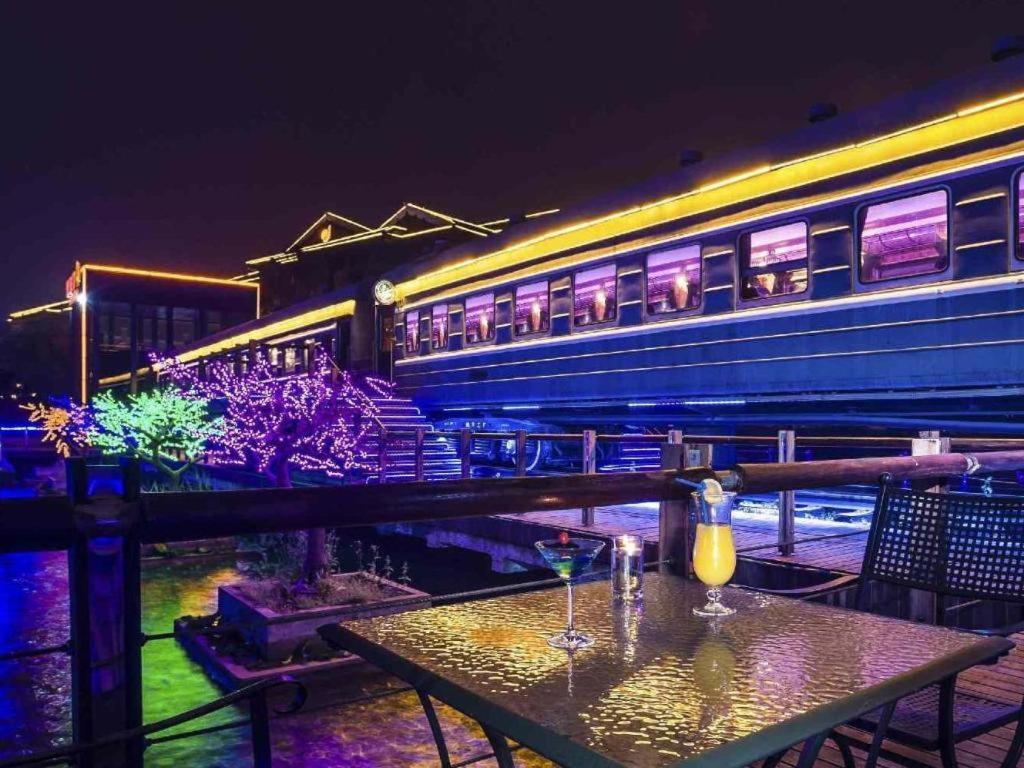 Tong Que Tai Jinling Hotel Tongling  מראה חיצוני תמונה