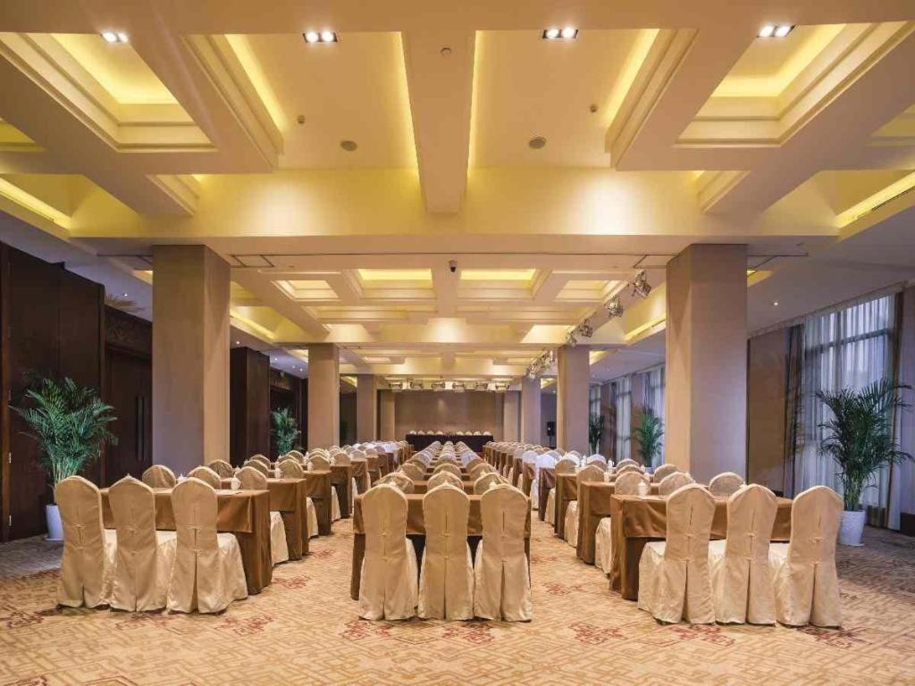 Tong Que Tai Jinling Hotel Tongling  מראה חיצוני תמונה