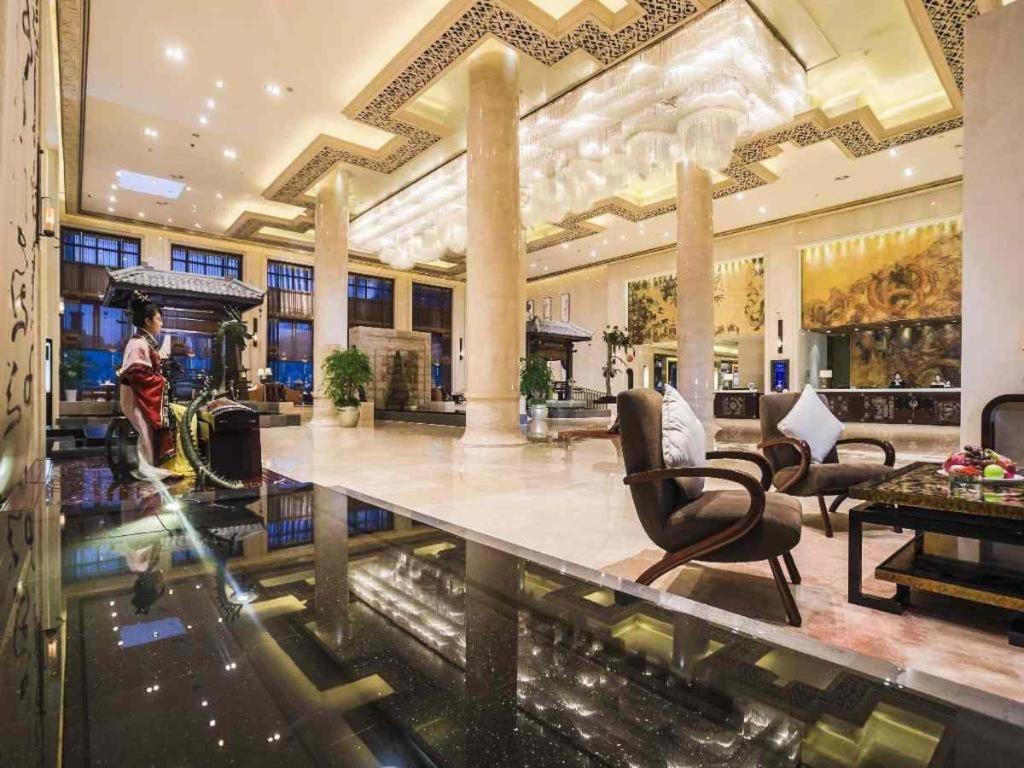 Tong Que Tai Jinling Hotel Tongling  מראה חיצוני תמונה